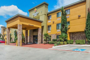 Гостиница Comfort Inn Dallas Park Central  Даллас